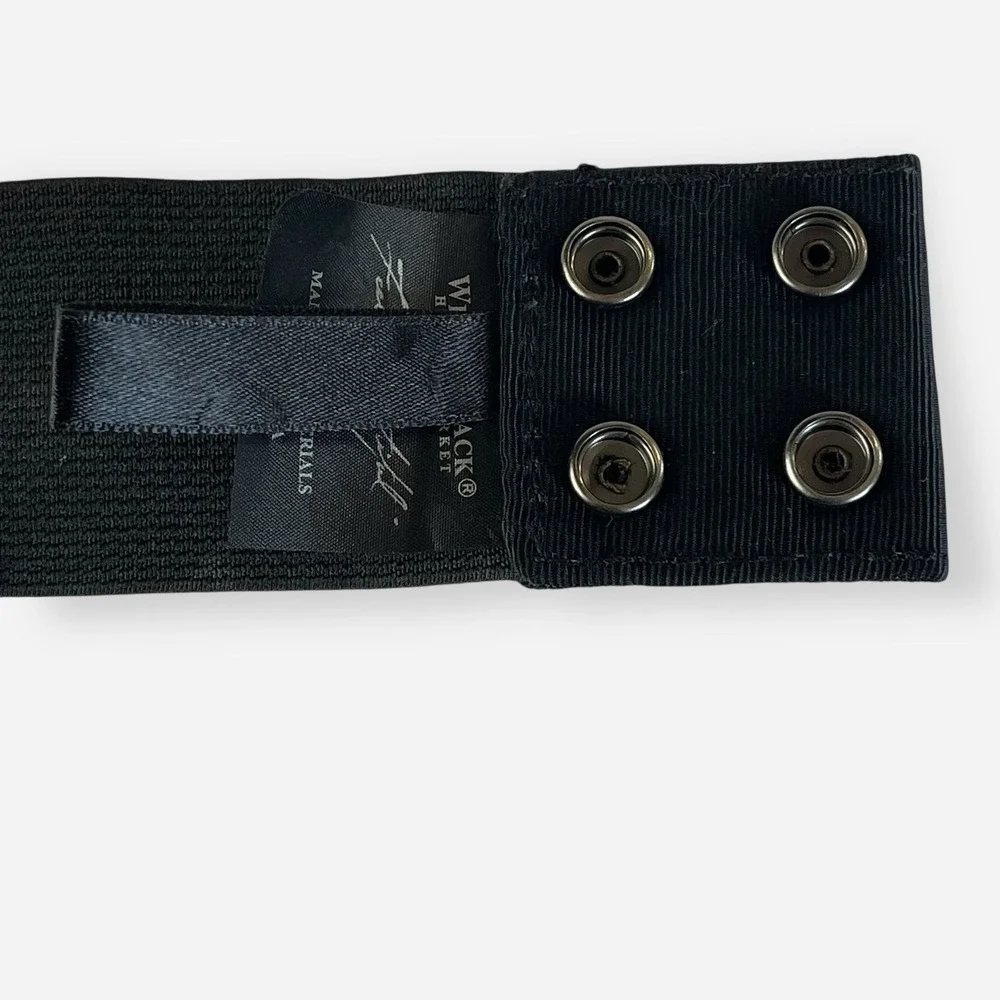 White House Black Market Feel Beautiful Belt Small Rhinestone‎ Stretch Crystals